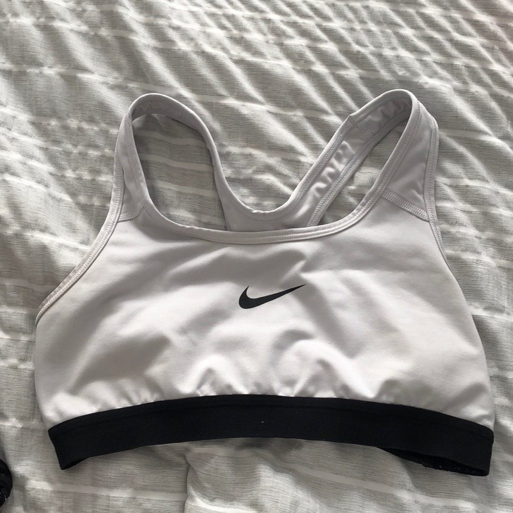Nike dry fit sports bra